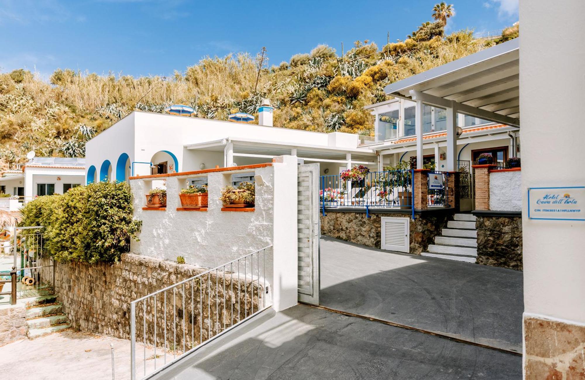 Hotel Cava Dell'Isola Forio  ภายนอก รูปภาพ